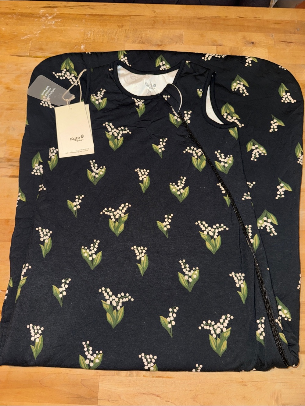 Lily of the Valley Floral Black Kyte Baby Sleep Sack NWT